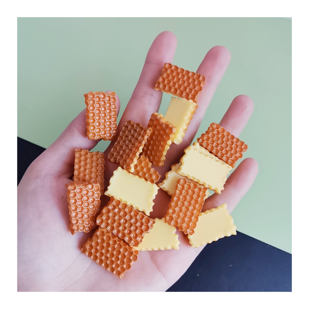 Resin Art Alphabet - Resin Simulation Beehive Honeycomb Flatback Cabochon