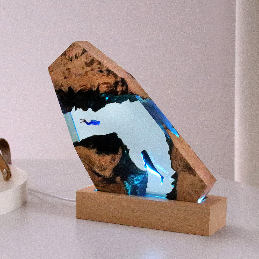 New Underwater Cave Whale Dive - Resin Art Anniversary Gift 리뷰 및 가격