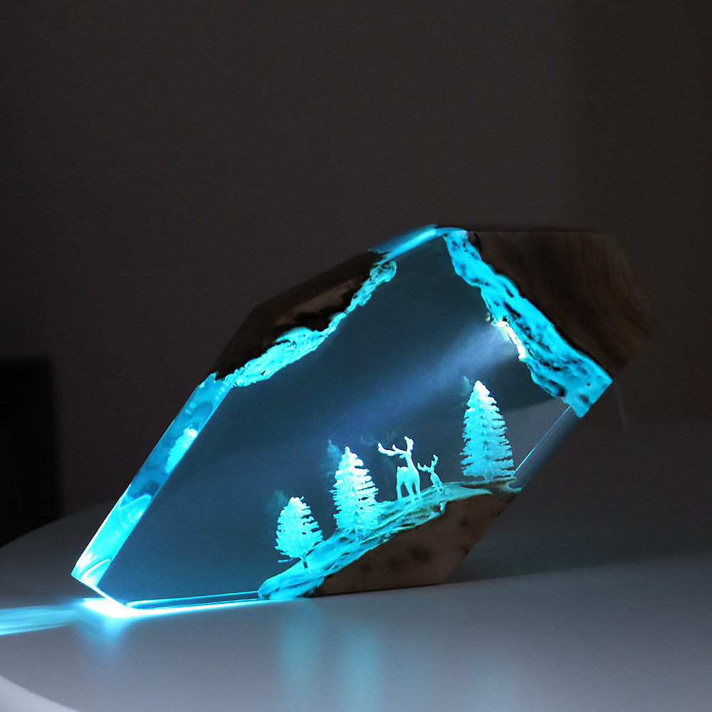 Forest Fairy Deer Desktop Art  - Resin Art Decor 리뷰 및 가격